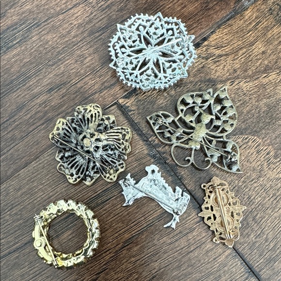 Brooch Set - Picture 7 of 10